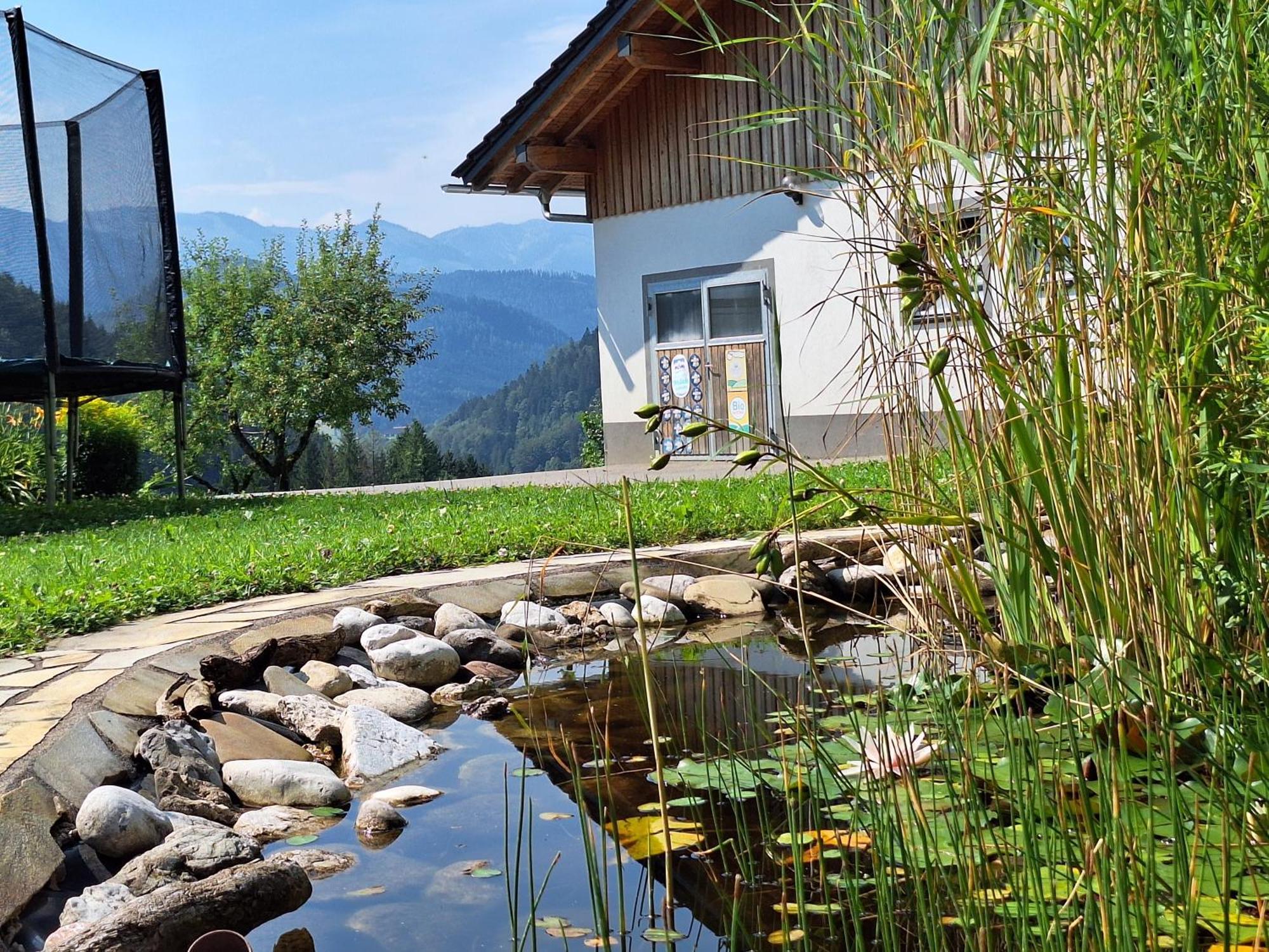 Farm stay Biobauernhof Poidlbauer