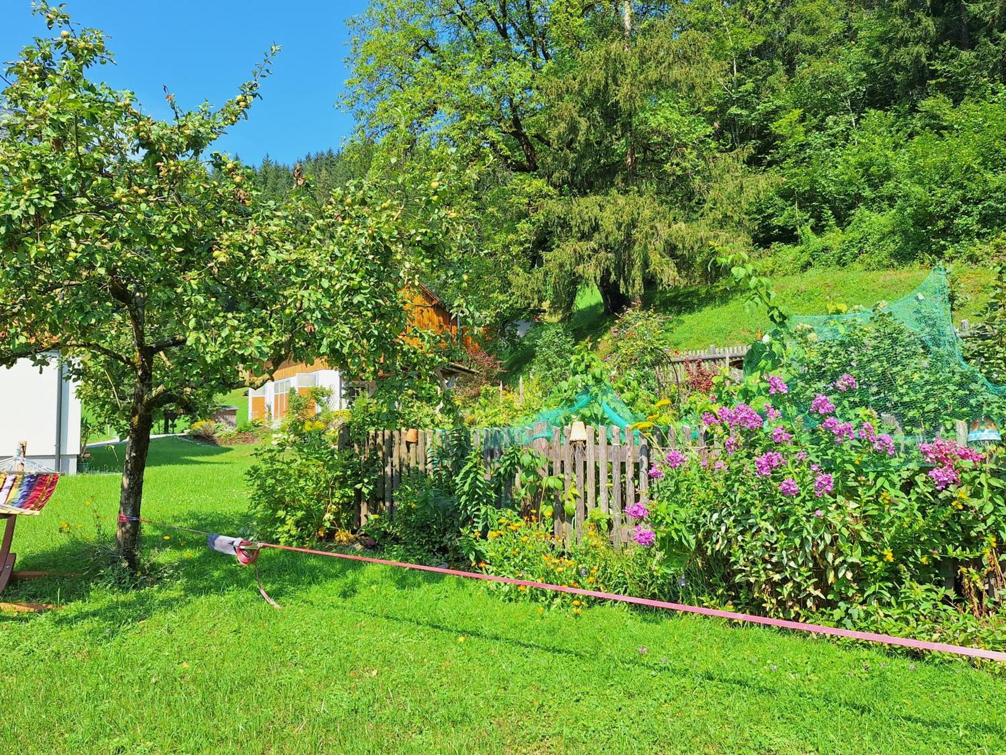 Farm stay Biobauernhof Poidlbauer *